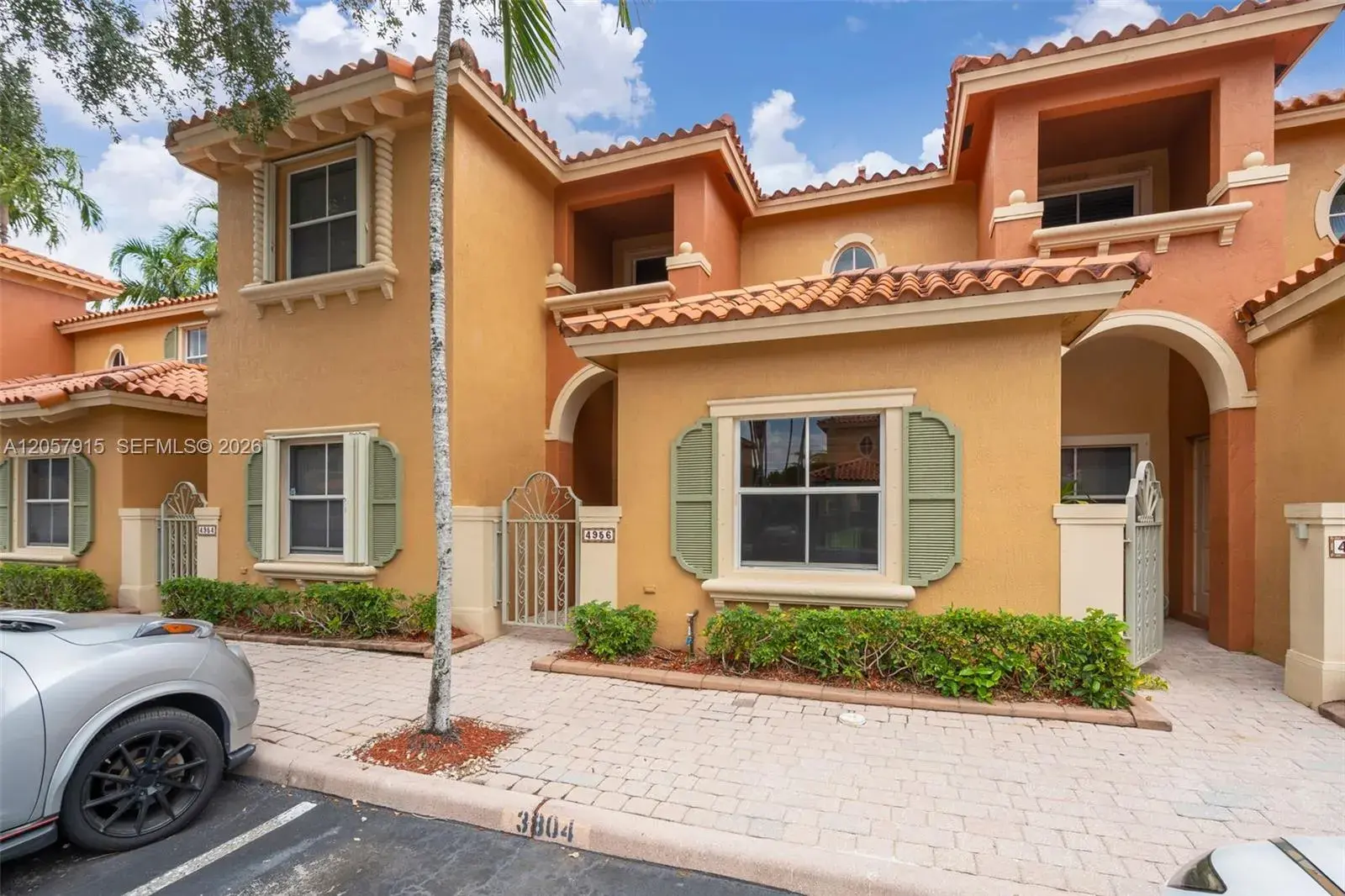 2 bedroom 2 bath Residential for sale at 4956 Leeward Ln # 3804, Dania Beach FL 33312
