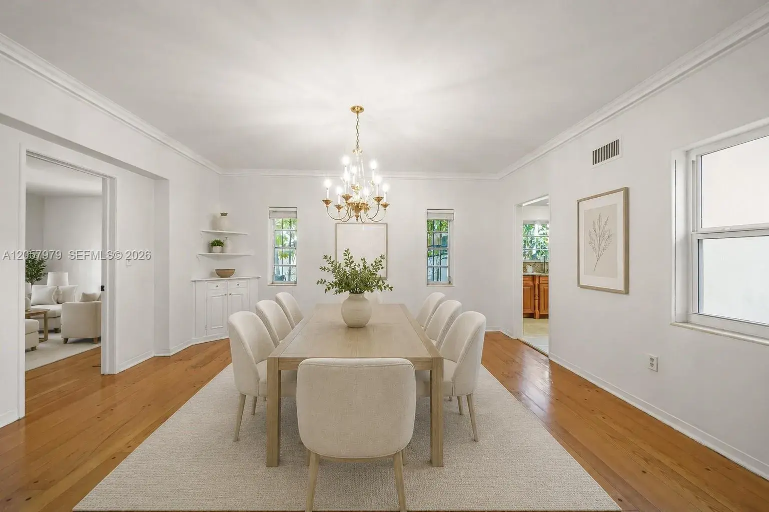 5842 Alton Rd, Miami Beach FL 33140