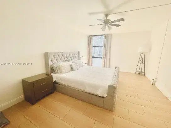 3301 N Country Club Dr # 712, Aventura FL 33180