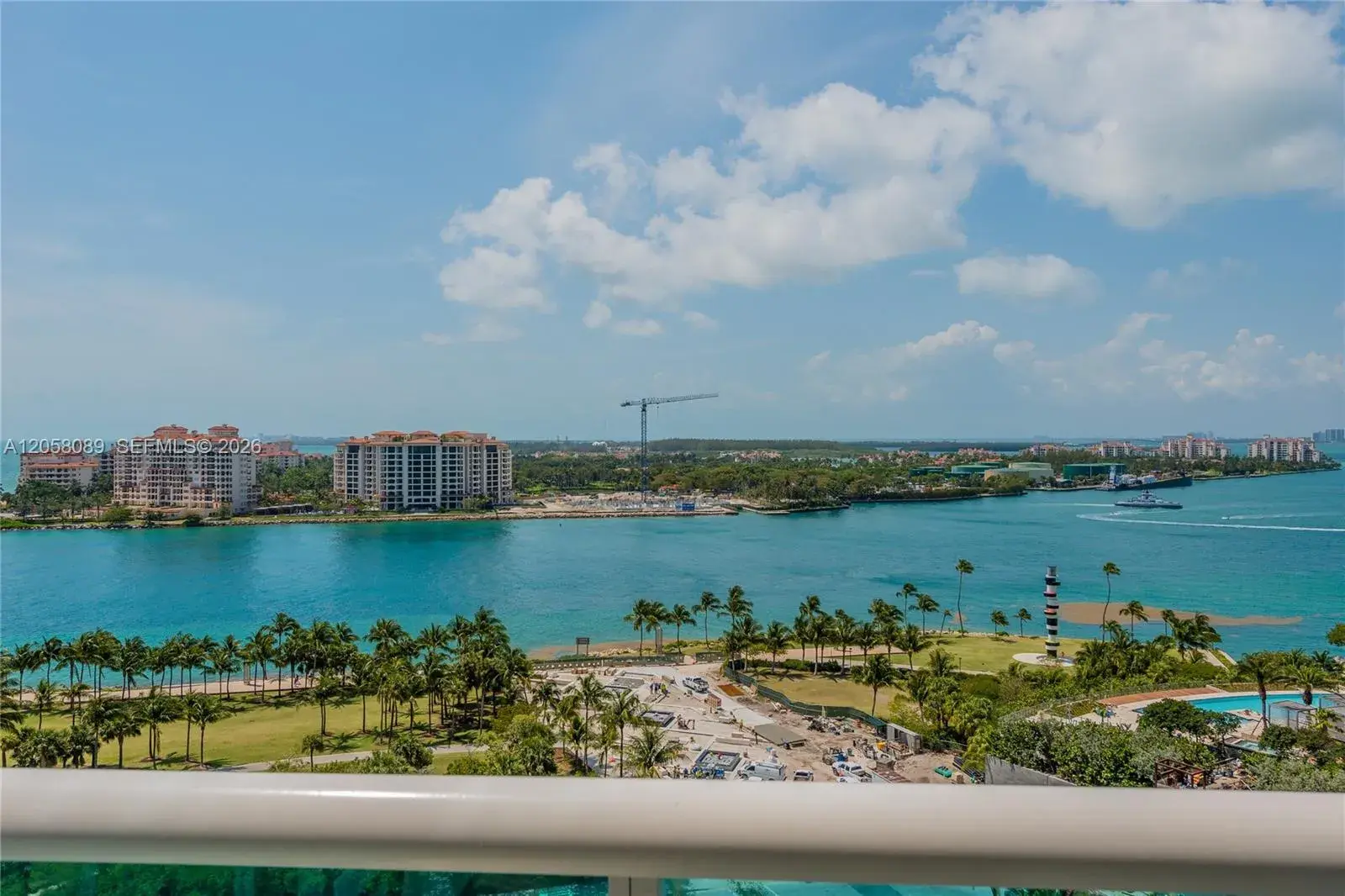 300 S Pointe Dr # 1504, Miami Beach FL 33139