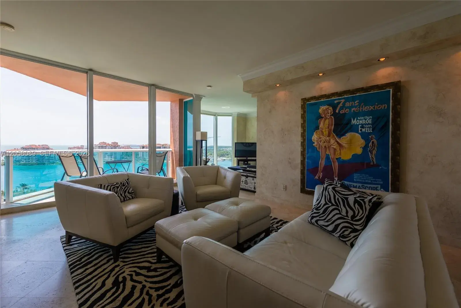 300 S Pointe Dr # 1504, Miami Beach FL 33139