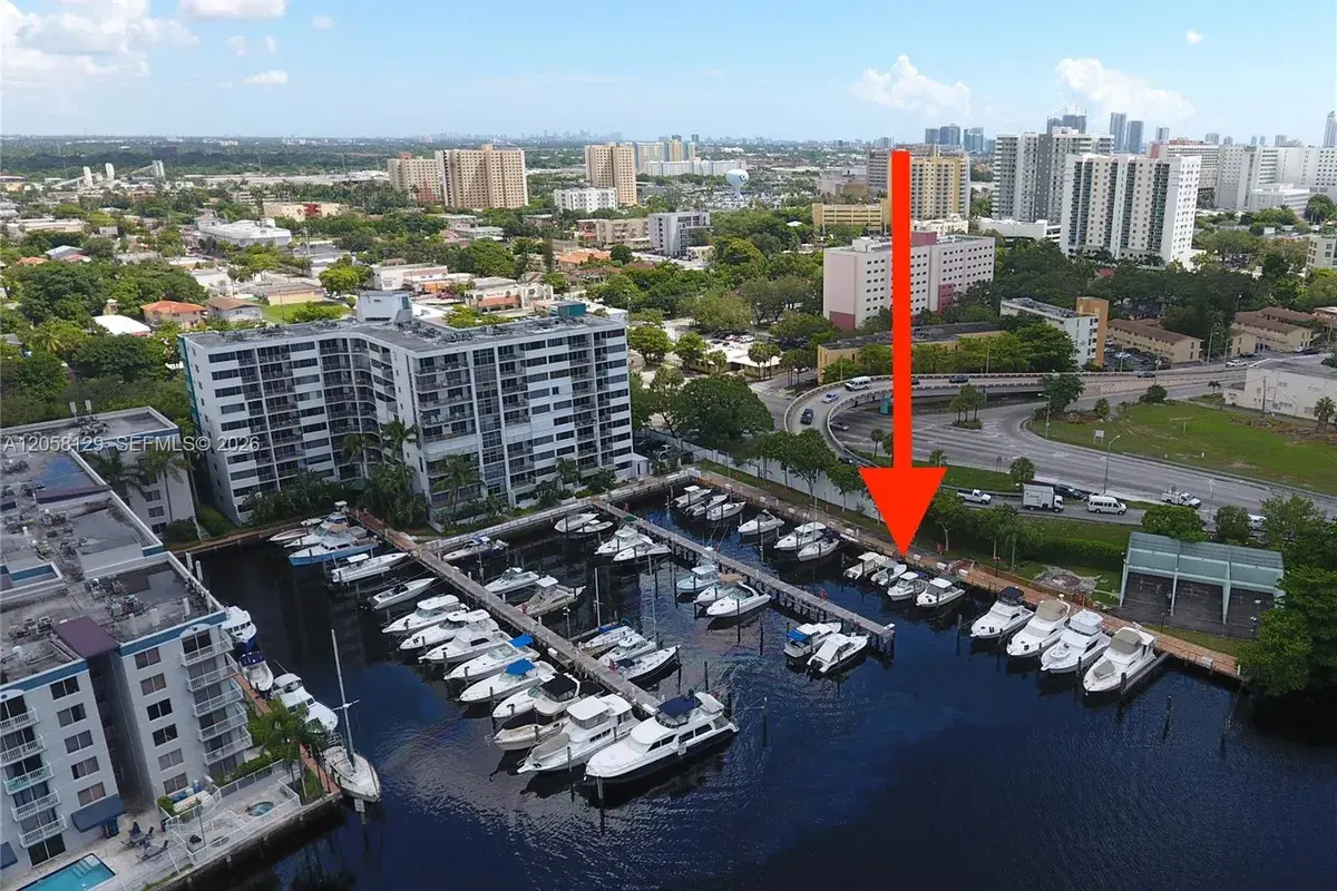 1700 NW North River Dr, Miami FL 33125