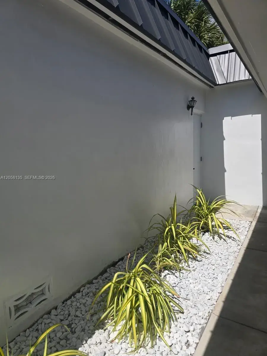 8404 SW 102nd Pl, Miami FL 33173