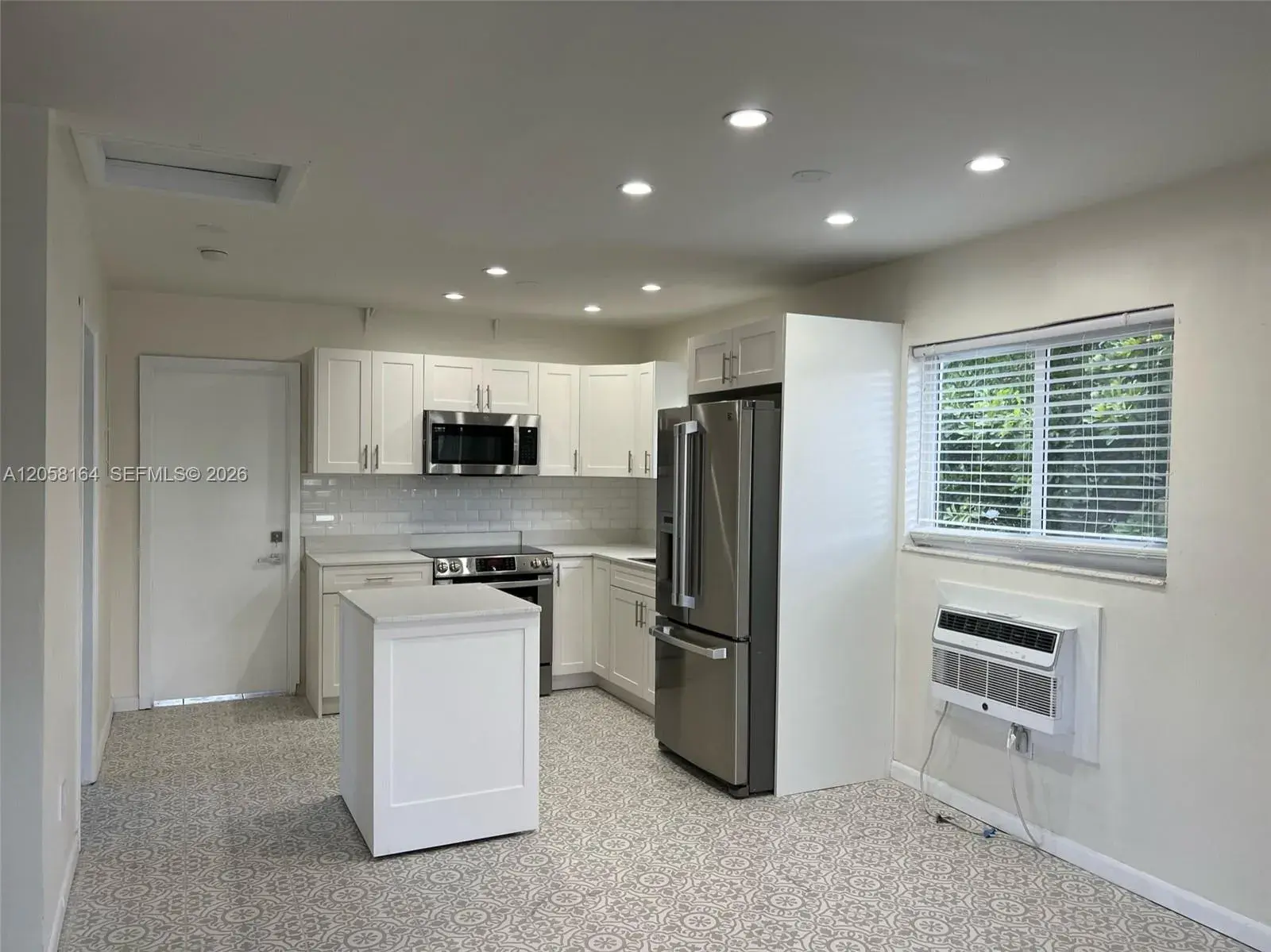 1120 NE 81st # 1, Miami FL 33138