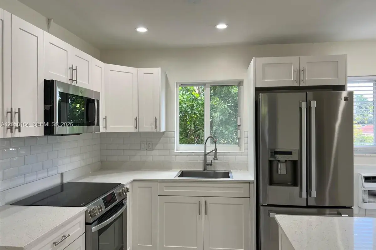 1120 NE 81st # 1, Miami FL 33138