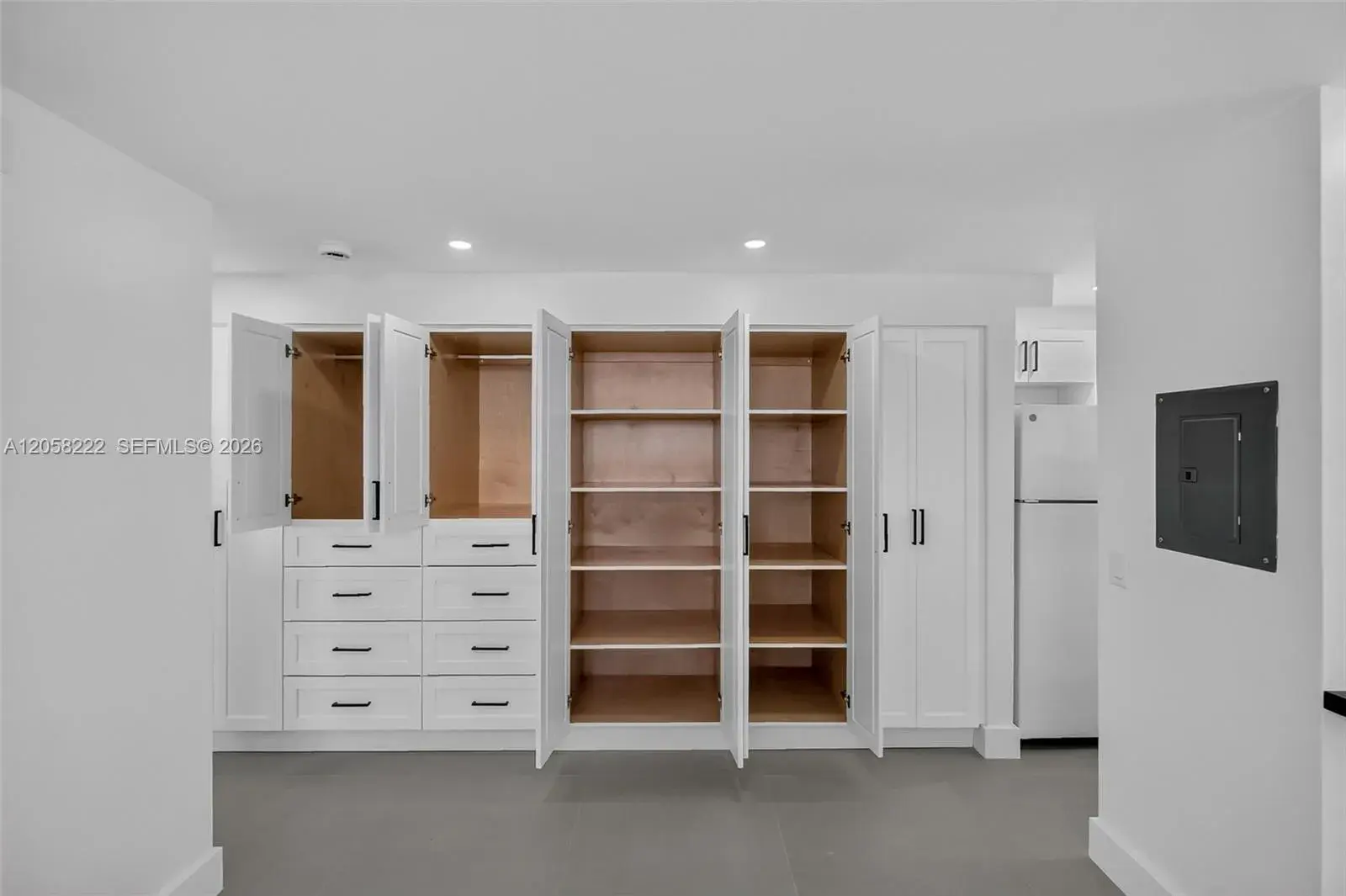 360 Meridian Ave # 3E, Miami Beach FL 33139