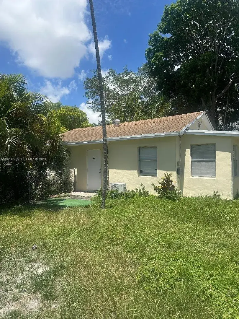 61 NW 24th Ave, Miami FL 33125