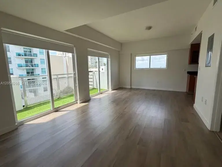 2 bedroom 2 bath Residential Lease for rent at 1712 SW 2nd Ave # 801, Miami FL 33129