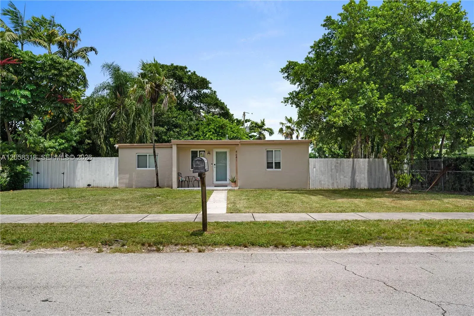 4641 SW 99th Ct, Miami FL 33165