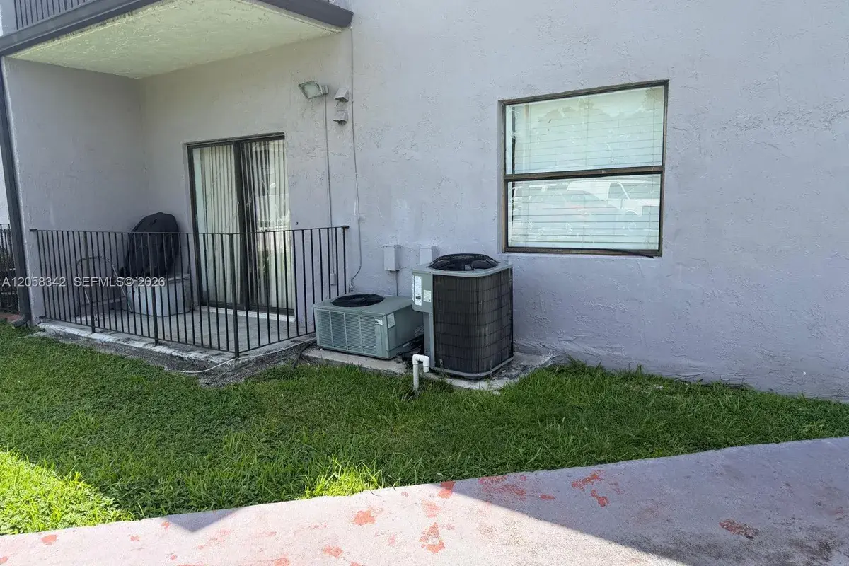 13221 SW 17th Ln # 4, Miami FL 33175