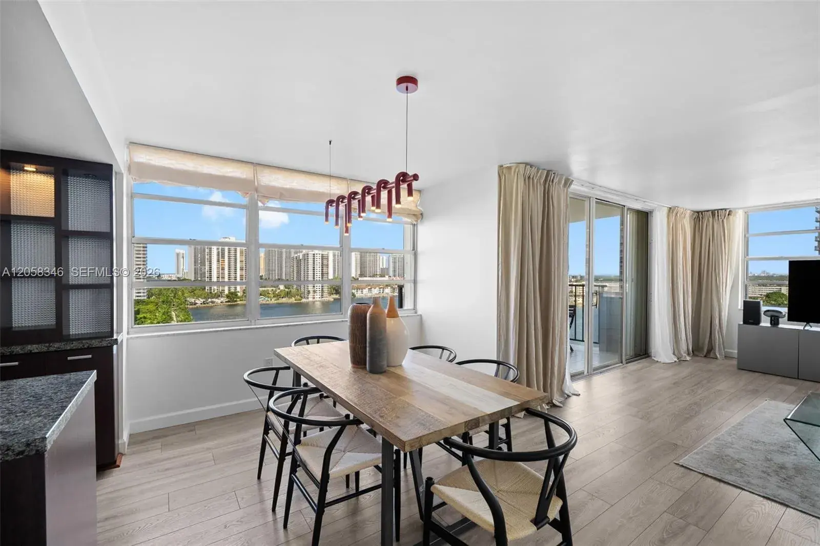 2780 NE 183rd St # 1216, Aventura FL 33160