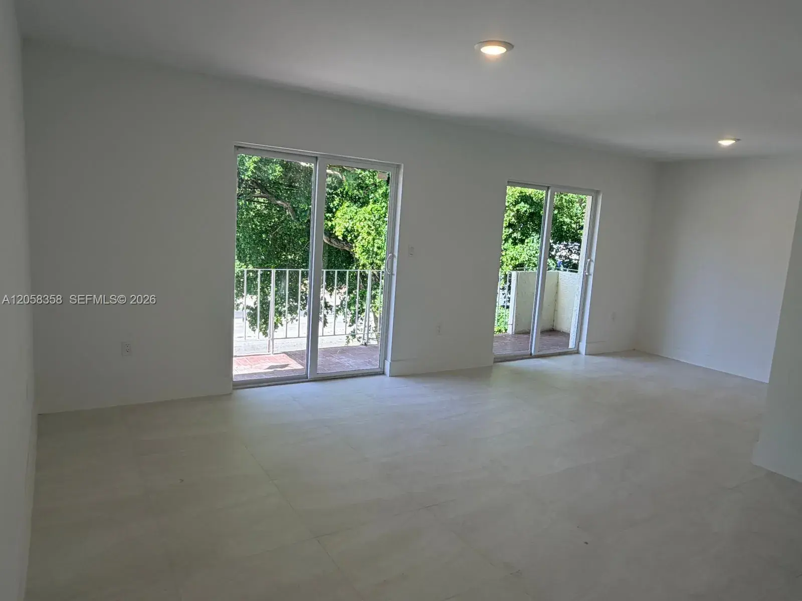921 SW 7th St # 3, Miami FL 33130