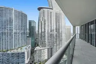 465 Brickell Ave # 3202, Miami FL 33131