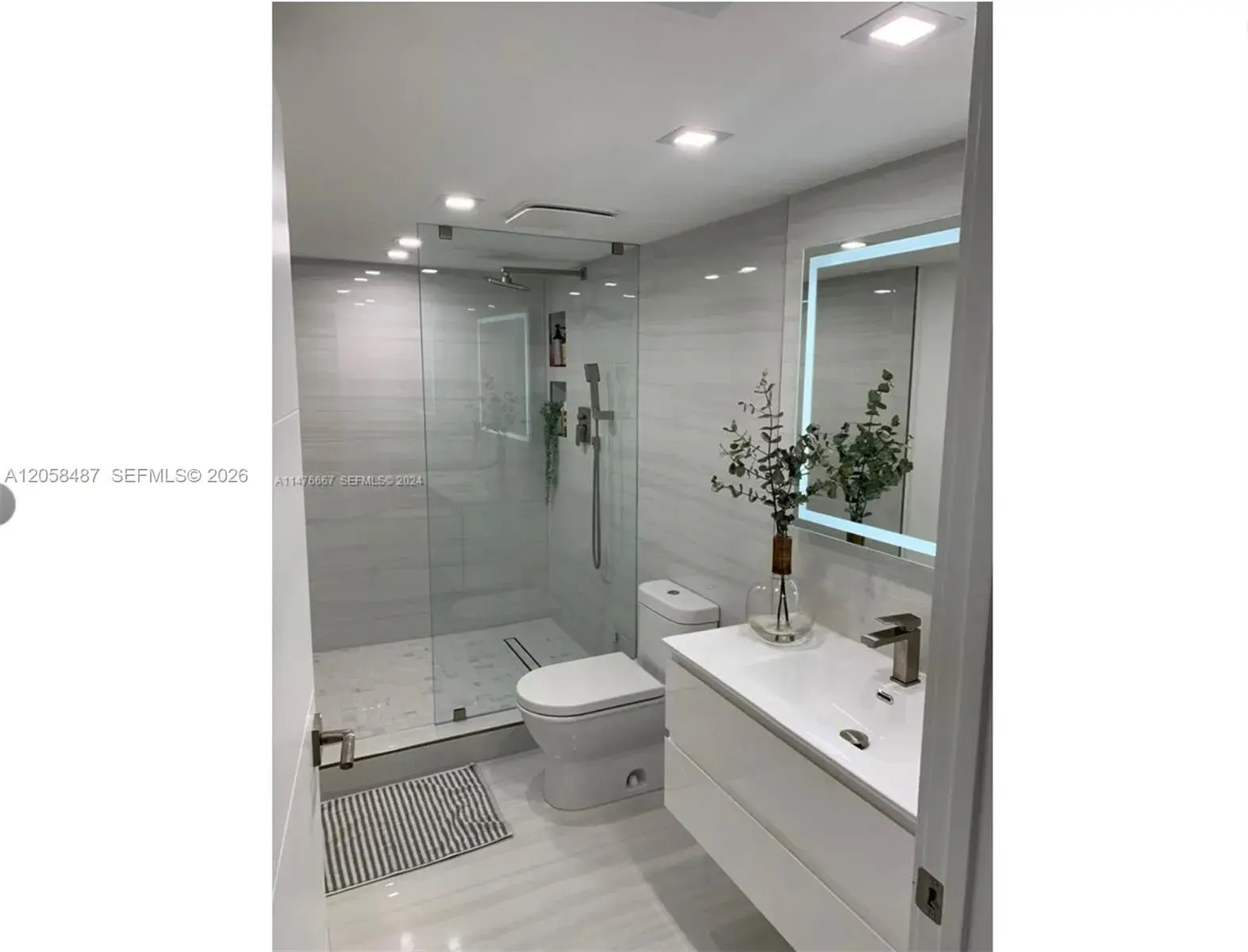 2555 Collins Ave # 1906, Miami Beach FL 33140