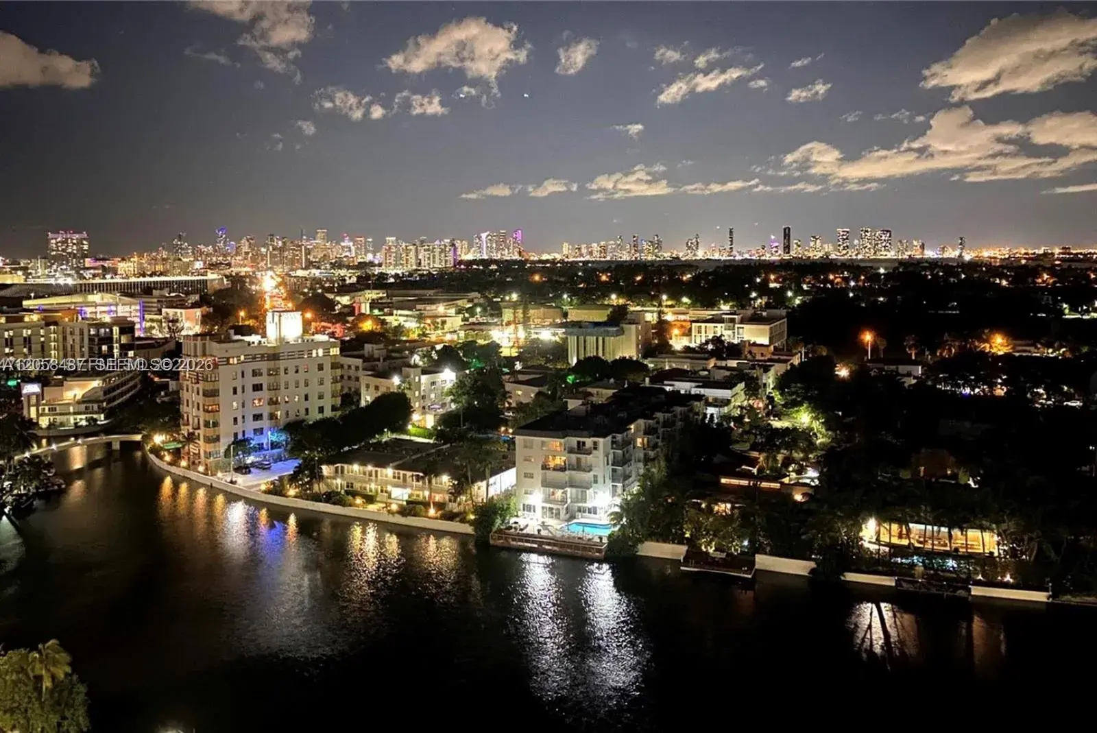 2555 Collins Ave # 1906, Miami Beach FL 33140