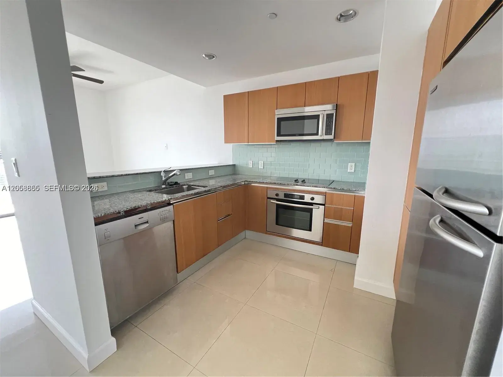 1060 Brickell Ave # 3509, Miami FL 33131