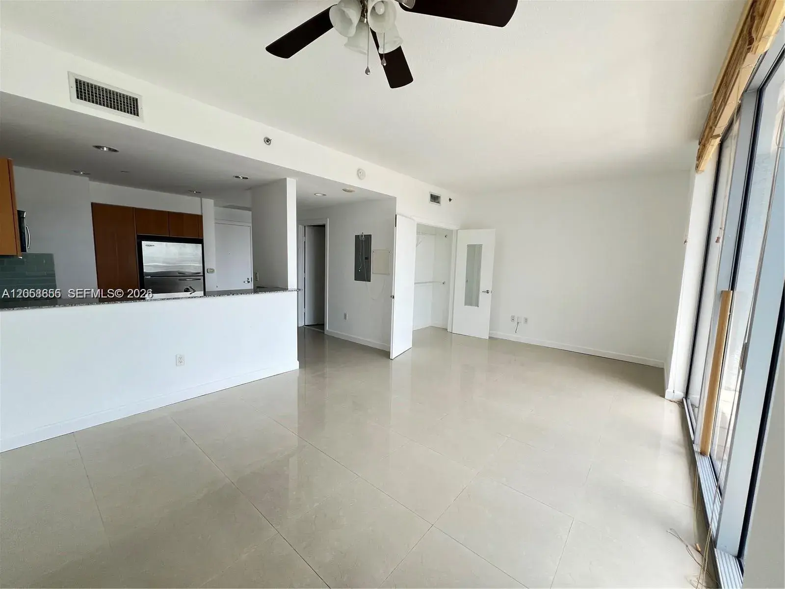 1060 Brickell Ave # 3509, Miami FL 33131