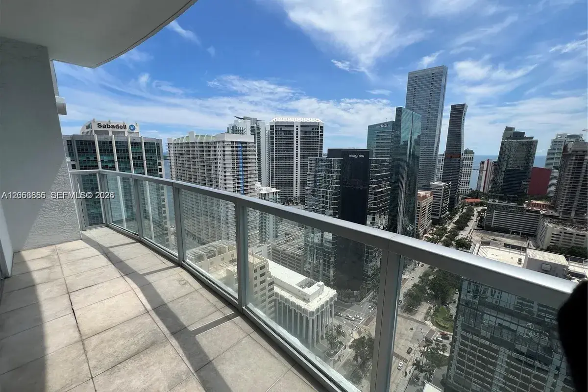 1060 Brickell Ave # 3509, Miami FL 33131