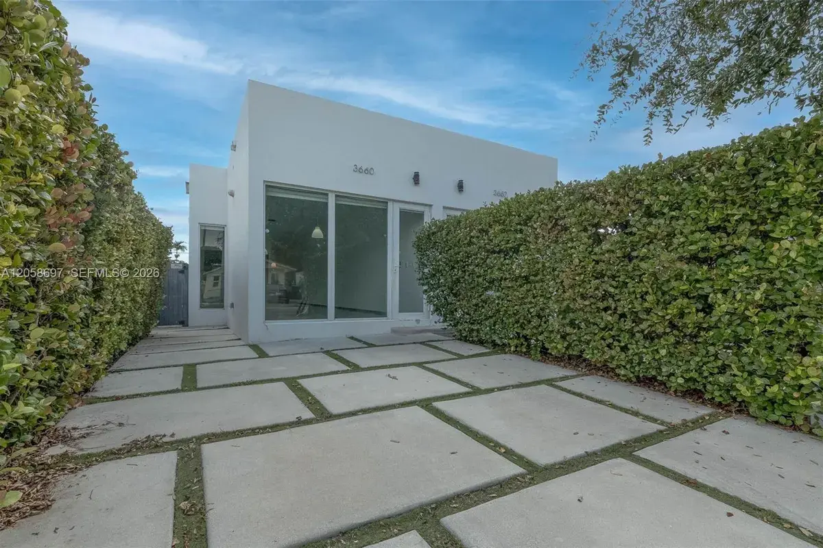 3662 SW 24th Ter # 3662, Miami FL 33145