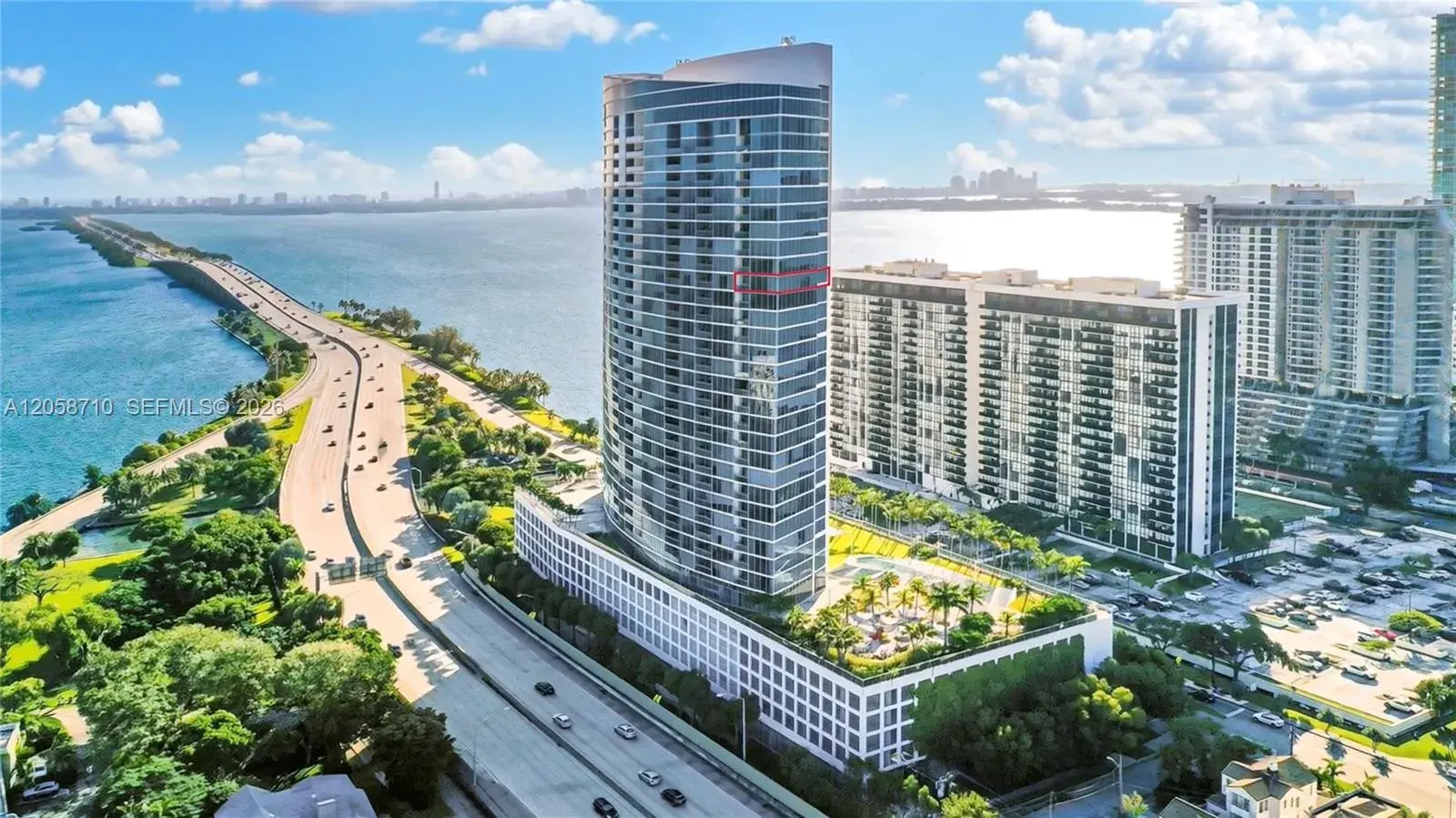 2 bedroom 2 bath Residential Lease for rent at 601 NE 36th St # 2401, Miami FL 33137
