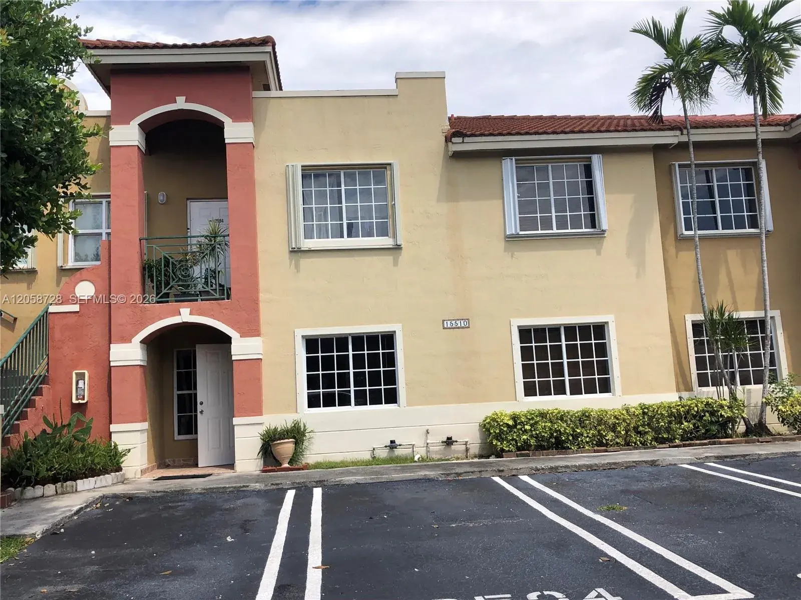 2 bedroom 2 bath Residential for sale at 15510 SW 133 PL # 2503, Miami FL 33177
