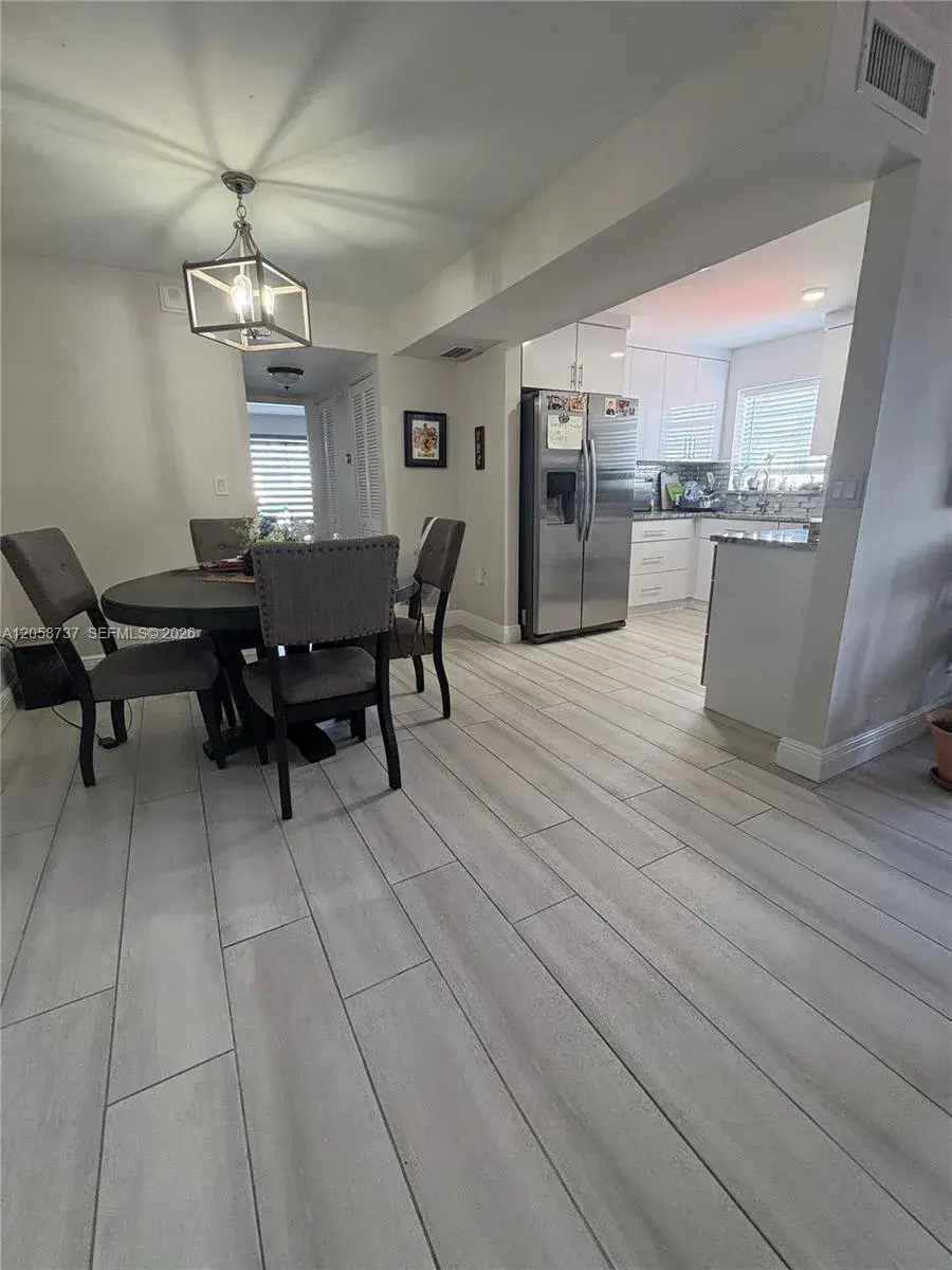 7620 Carlyle Ave # 502, Miami Beach FL 33141