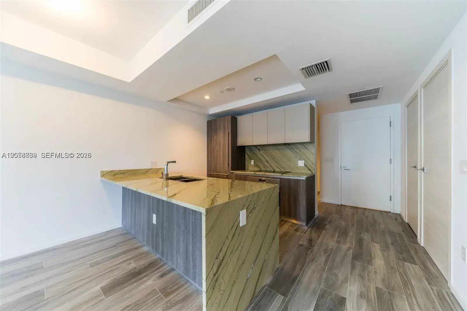 801 S Miami Ave # 2302, Miami FL 33130
