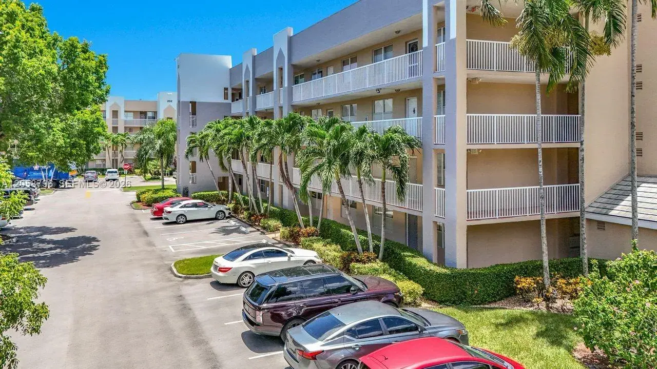 10208 NW 24th Pl # 205, Sunrise FL 33322
