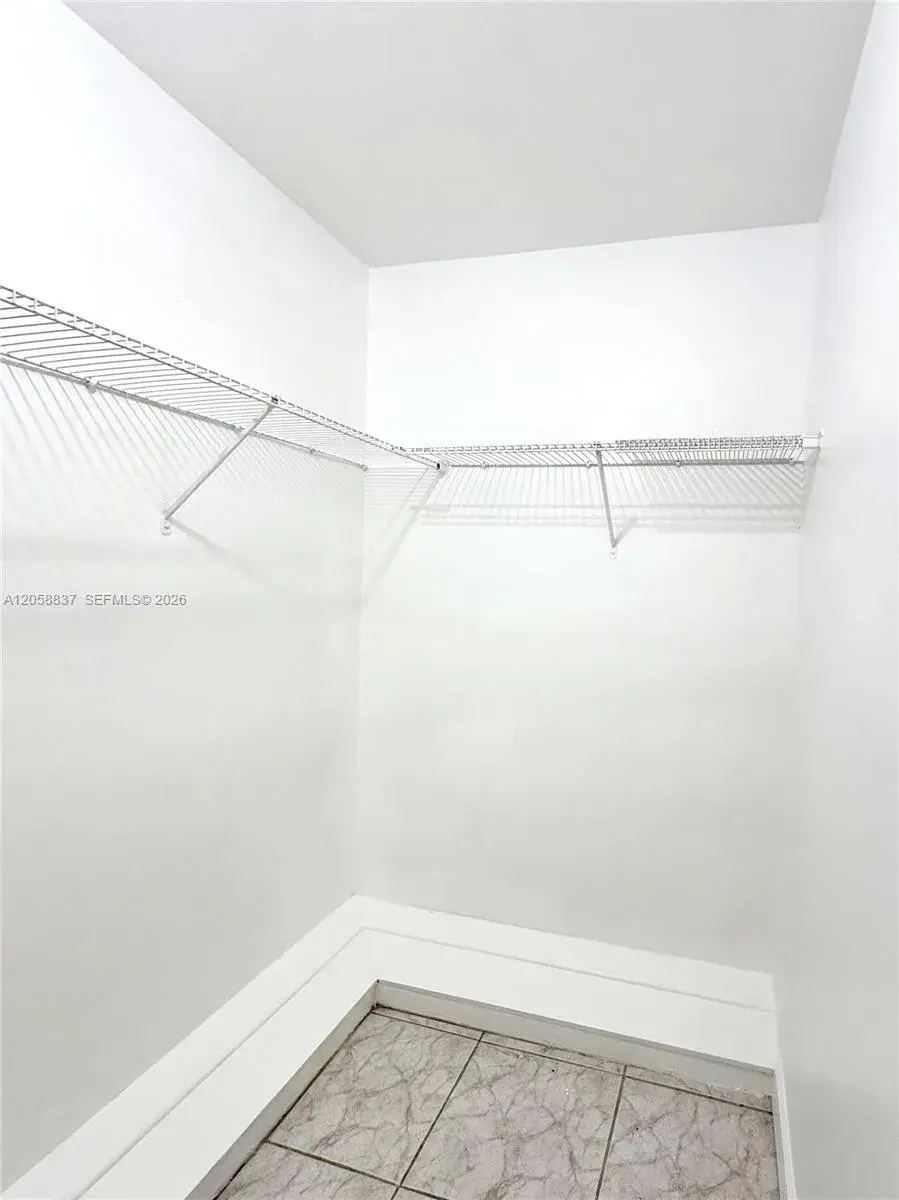 1021 Michigan Ave # 3, Miami Beach FL 33139