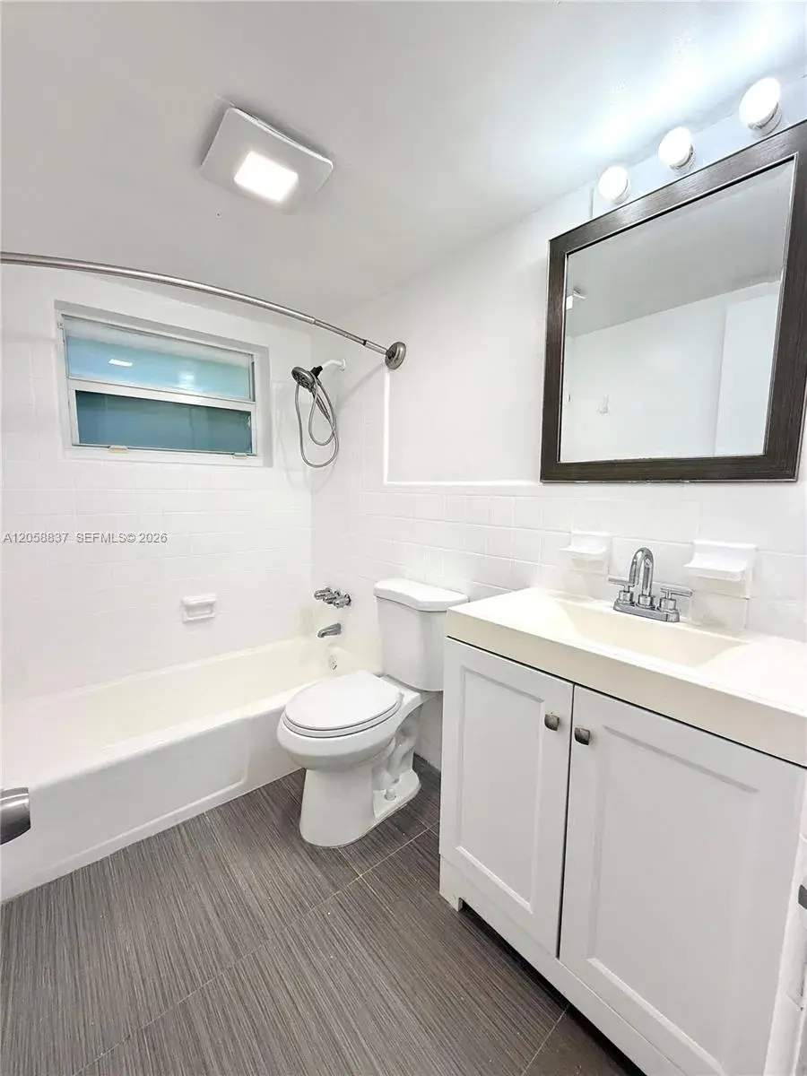 1021 Michigan Ave # 3, Miami Beach FL 33139