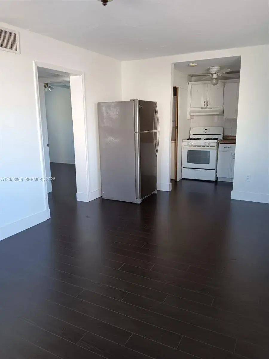 107 SW 18th Ct # 12, Miami FL 33135
