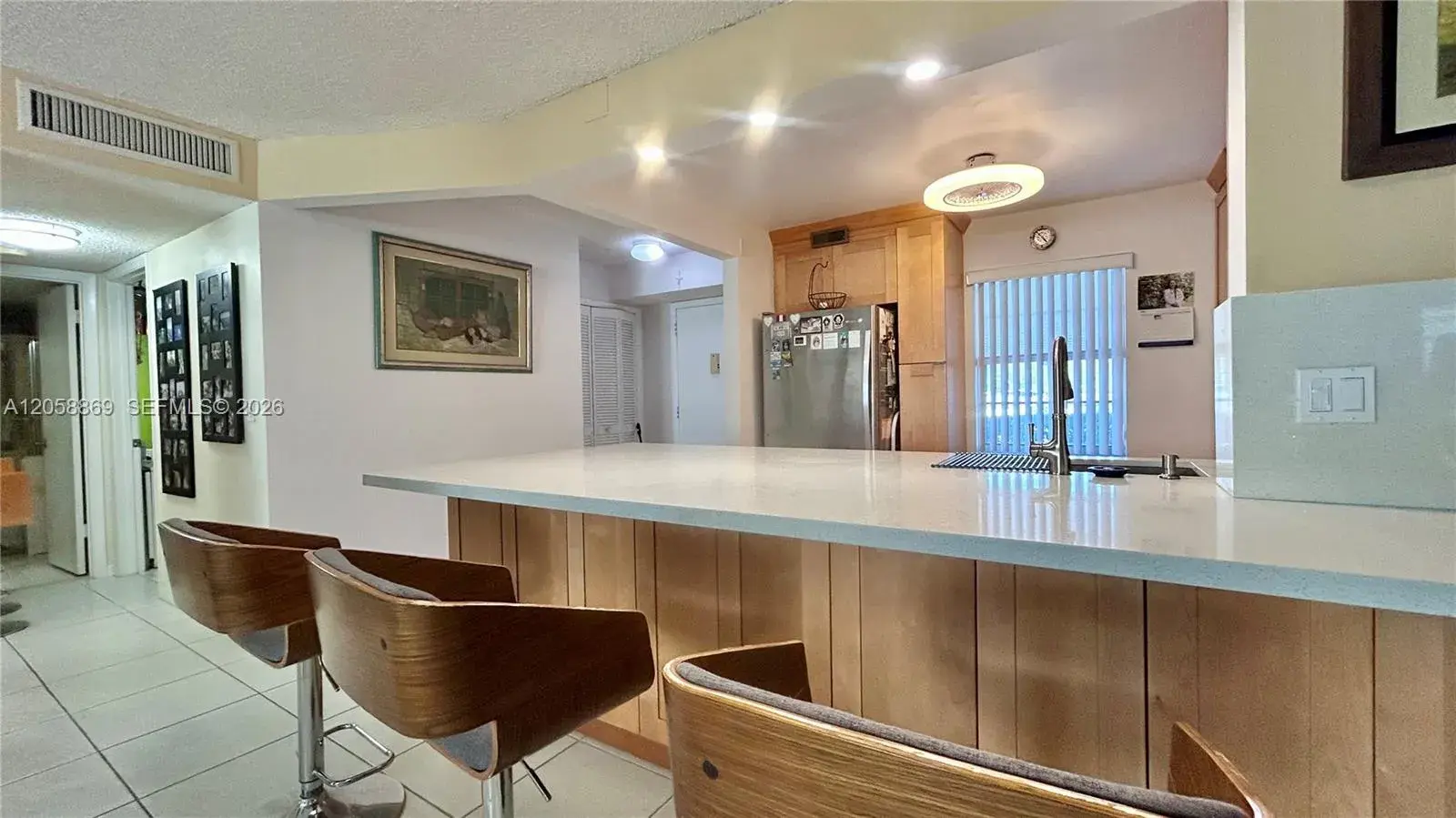 190 SE 5th Ave # 104, Dania Beach FL 33004