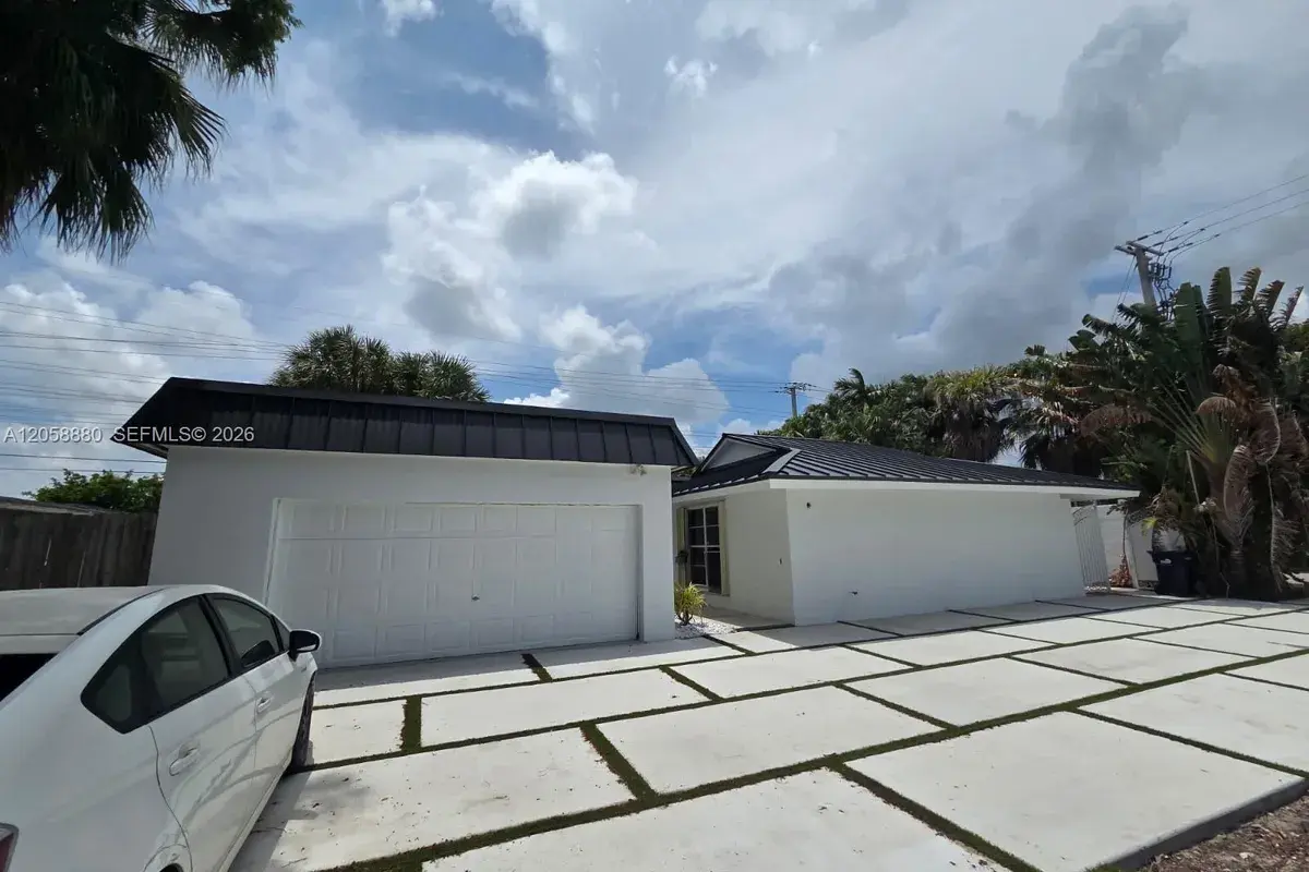 8404 SW 102nd Pl, Miami FL 33173