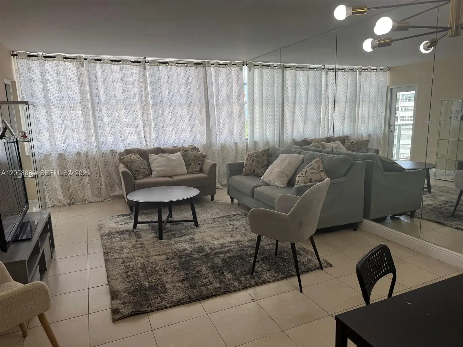 1301 NE Miami Gardens Dr # 1611W, Miami FL 33179