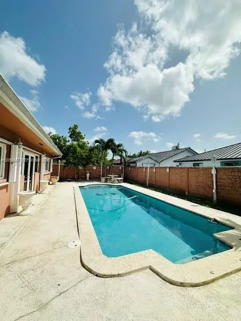 3179 SW 139th Ct, Miami FL 33175