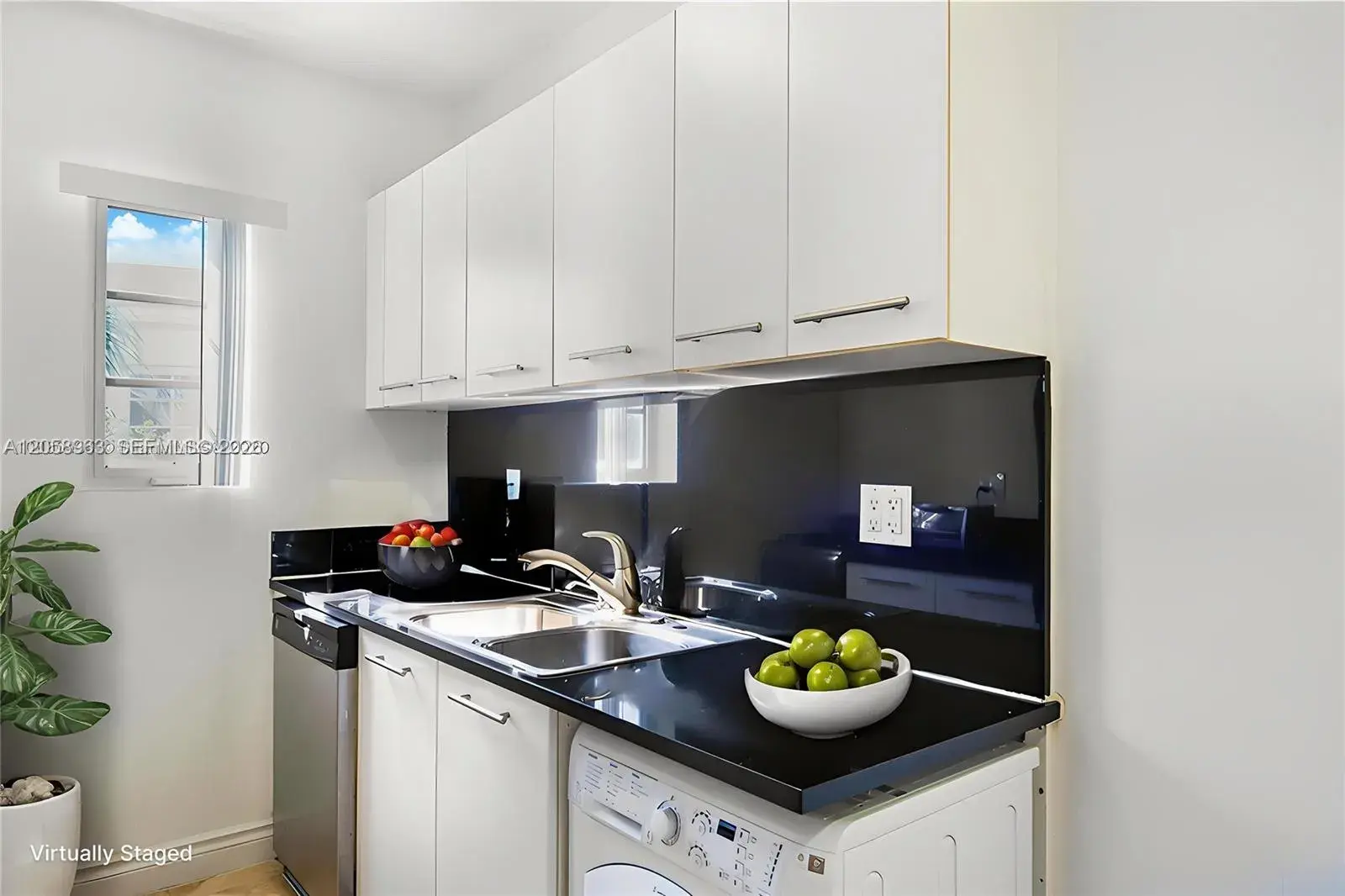 1920 Michigan Ave # 4, Miami Beach FL 33139
