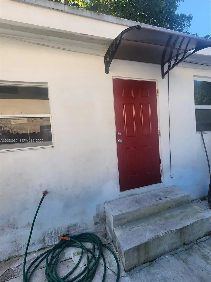 1726 SW 25th Ave # B, Miami FL 33145