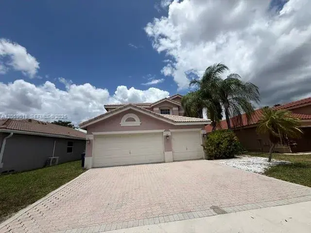 5 bedroom 3 bath Residential Lease for rent at 5402 NW 120th Ave, Coral Springs FL 33076