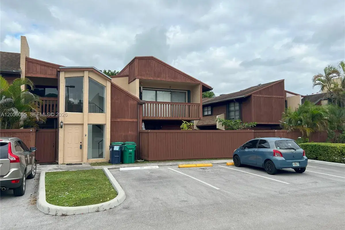 6211 SW 116th Pl # F, Miami FL 33173