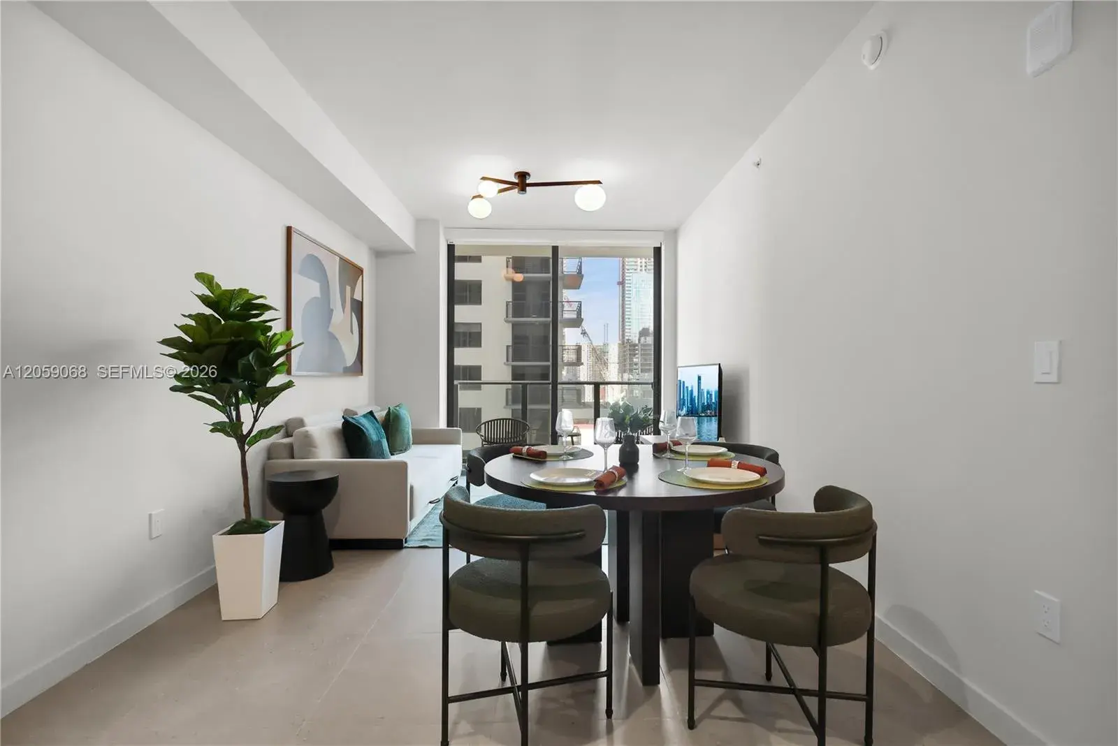 11 NE 6th St # 1710, Miami FL 33132