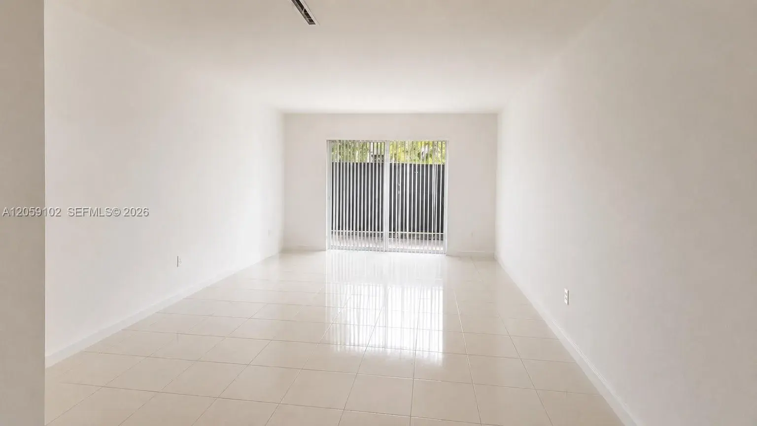 13710 SW 90th Ave # 4, Miami FL 33176
