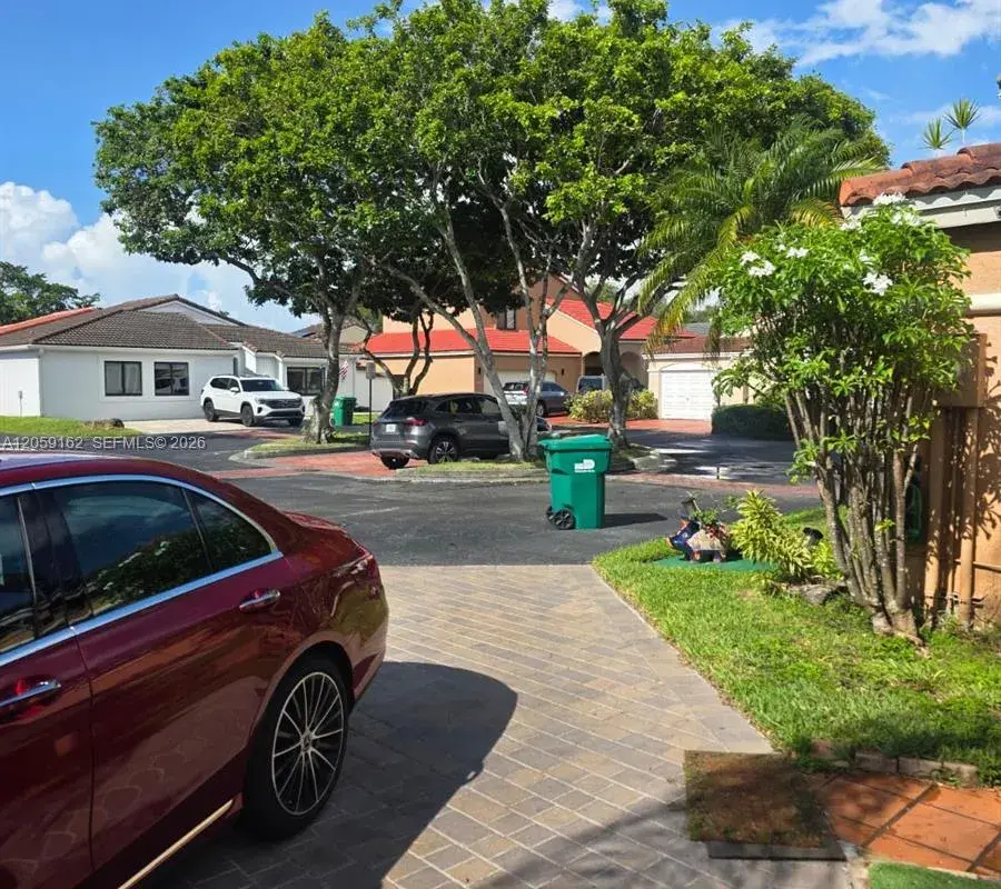 421 SW 87th Ct # 0, Miami FL 33174