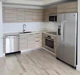 121 NE 34th St # 1211, Miami FL 33137