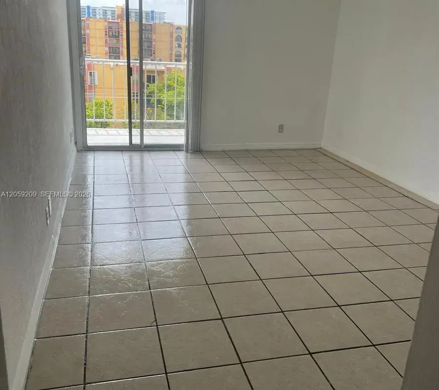 801 NW 47th Ave # W612, Miami FL 33126