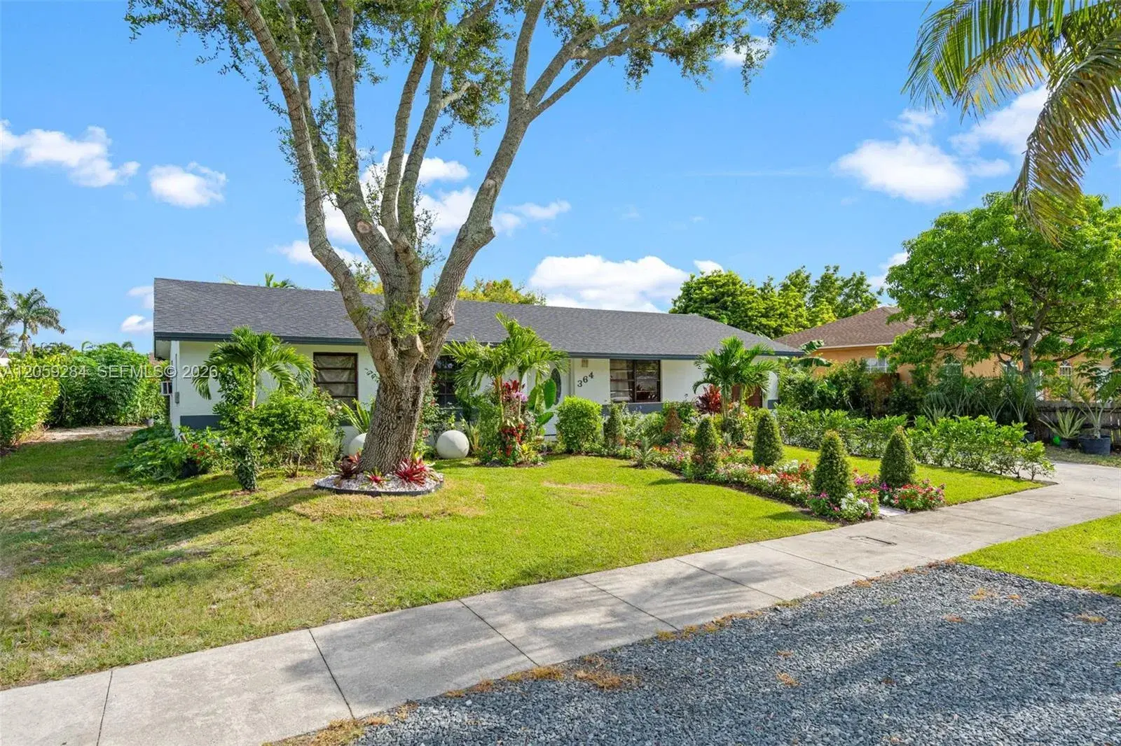 364 NW 17th Ct, Homestead FL 33030