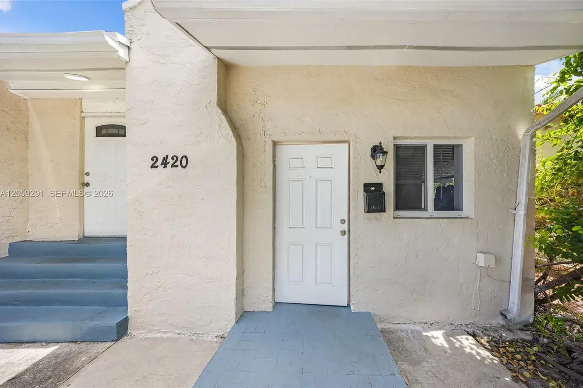 2420 NW 34th St, Miami FL 33142