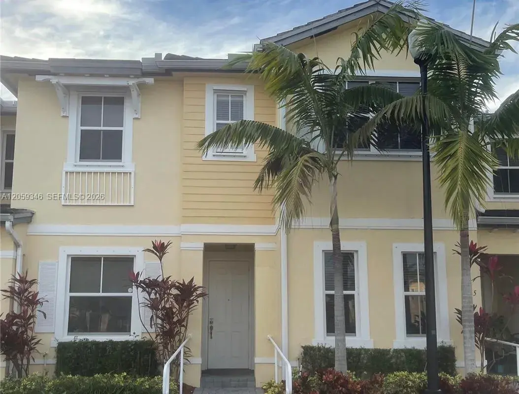 132 SE 28th Pl # 4, Homestead FL 33033