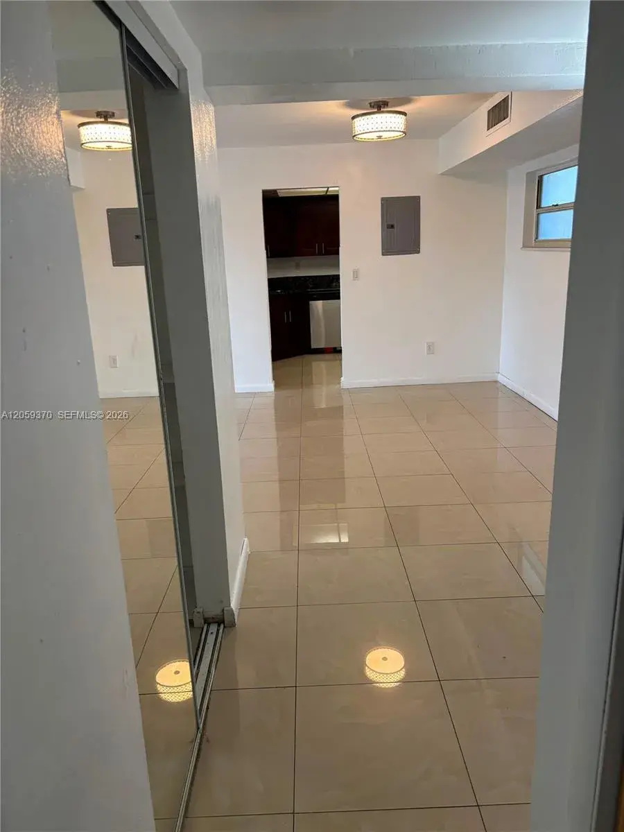 7410 SW 82nd St # K203, Miami FL 33143