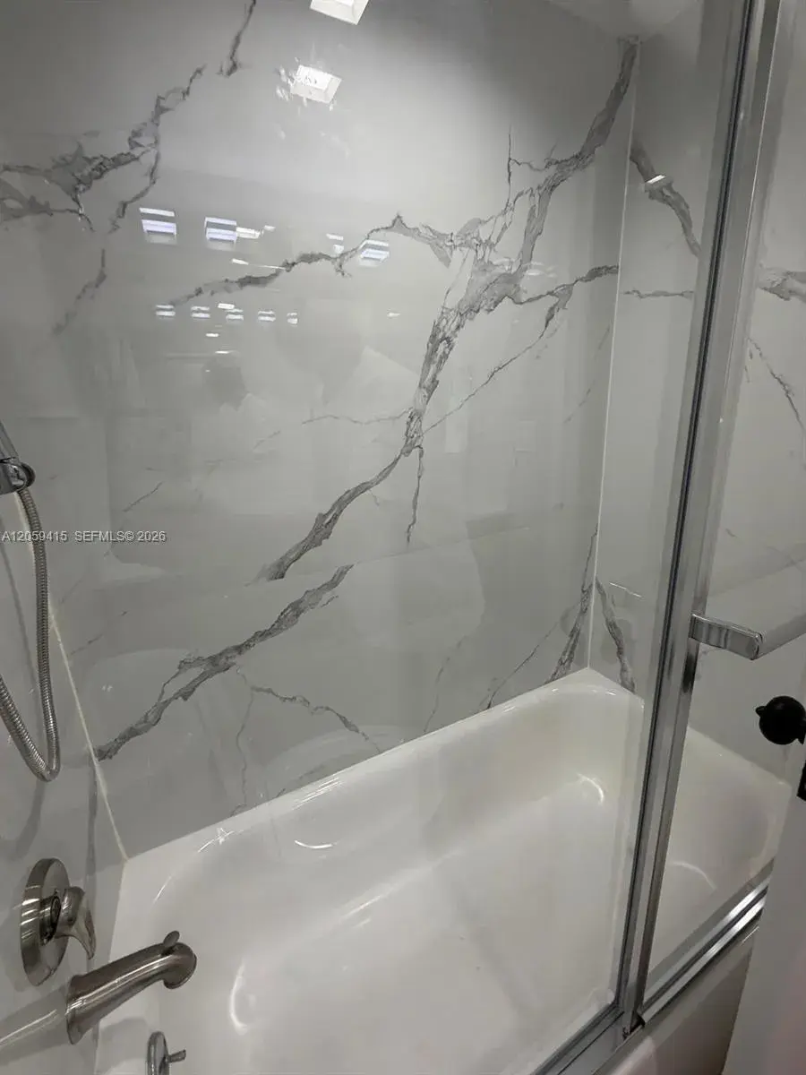 3725 S Ocean Dr # 1411, Hollywood FL 33019