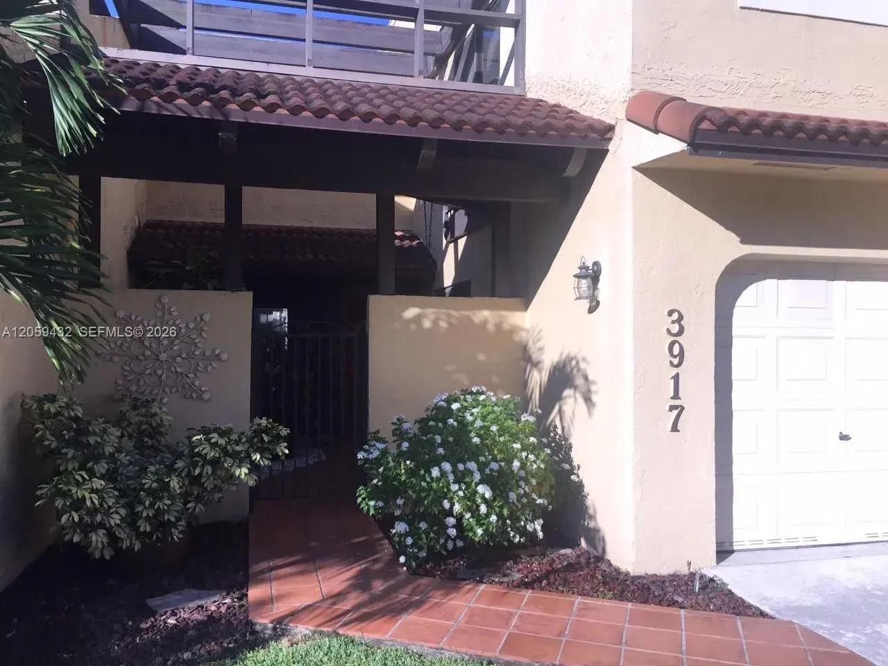 4 bedroom 3 bath Residential for sale at 3917 Adra Ave # 46A, Doral FL 33178